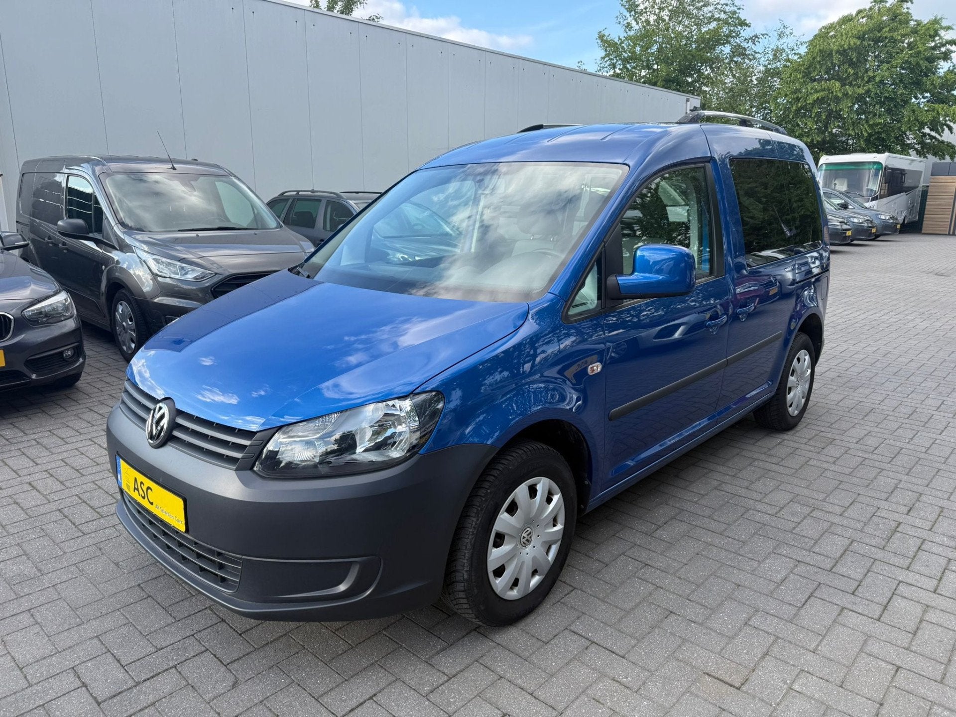 Volkswagen Caddy Rolstoelauto 3+1 - XXL Bodemverlaging - 1 E, Gebruikt, Overige modellen, Met garantie (alle), Bedrijf