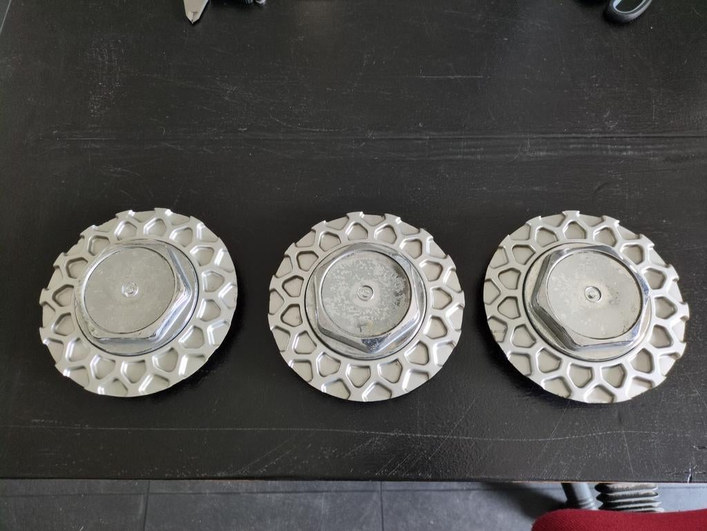 Naafdoppen voor neppe BBS velgen, Ophalen