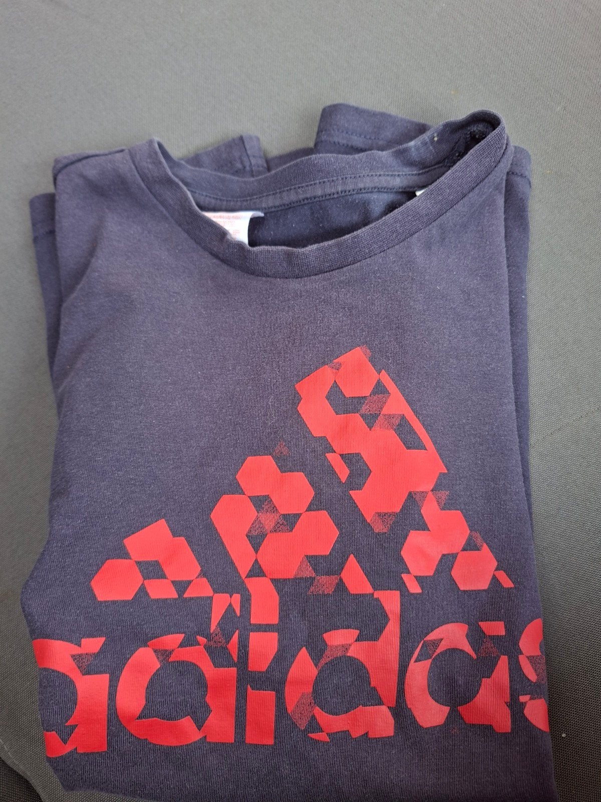Adidas shirt maat 152 - Gebruikt, Kinderen en Baby's, Kinderkleding | Maat 152, Ophalen, Adidas, Gebruikt, Jongen of Meisje