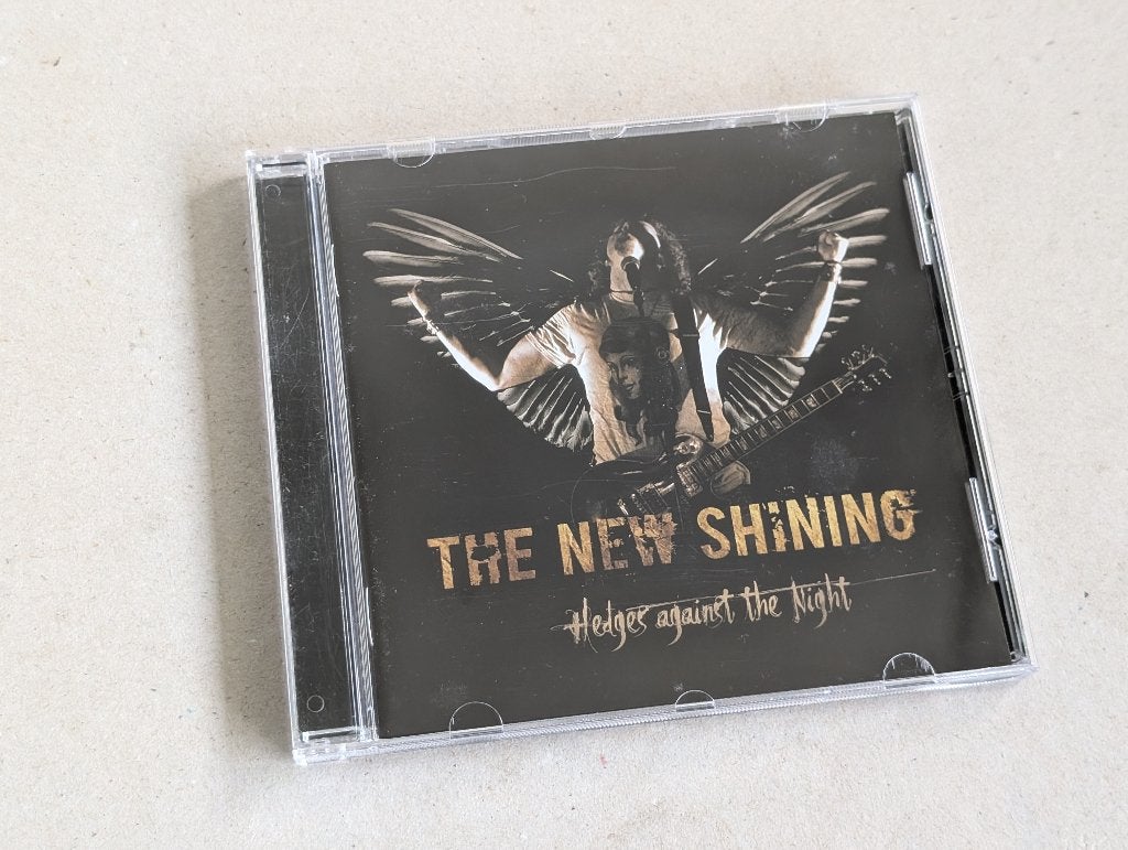 The New Shining: Hedges against the night (CD), Ophalen of Verzenden, Zo goed als nieuw, Album