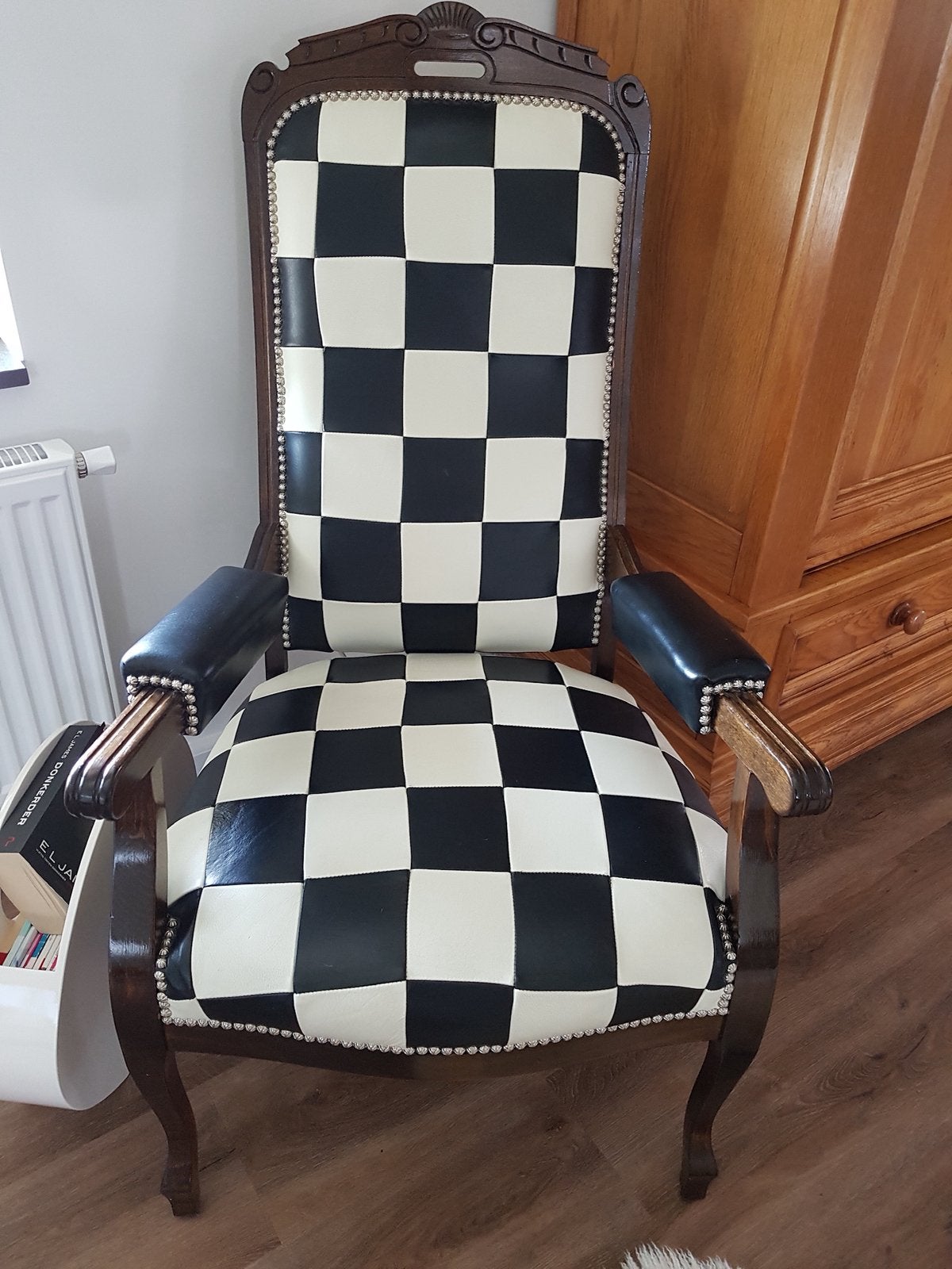 Mooie leren antieke relaxstoel, Ophalen of Verzenden, Zo goed als nieuw, Leer, 50 tot 75 cm