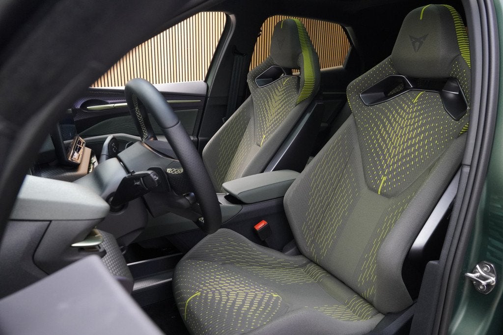 CUPRA Raval VZ/225pk Rebel 56 kWh|2026|Pano|Topsport-stoelen, Auto's, Cupra, Gebruikt, Origineel Nederlands, Onderhoudsboekje
