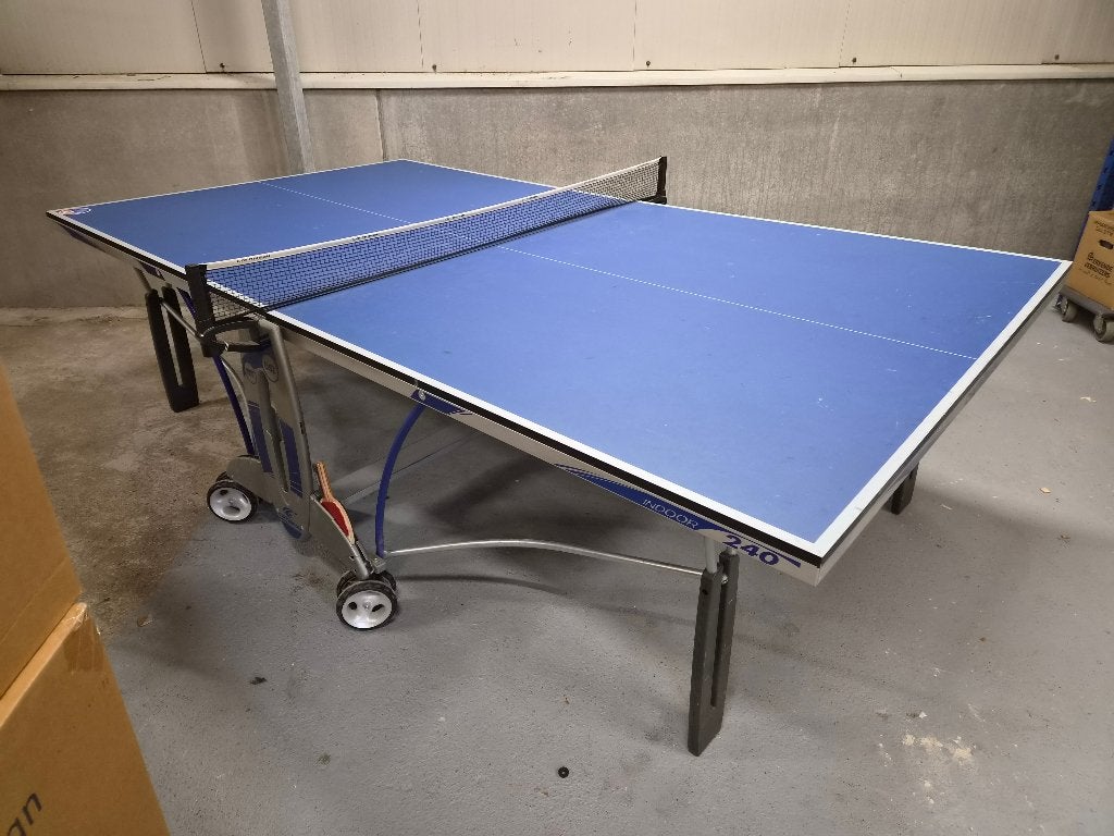 Cornilleau 240 Indoor tafeltennistafel / pingpongtafel, Sport en Fitness, Ophalen, Gebruikt, Tafel Indoor, Inklapbaar