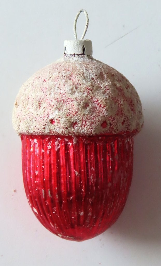 Kerstbal: Dennenappel: rood en wit, Ophalen of Verzenden