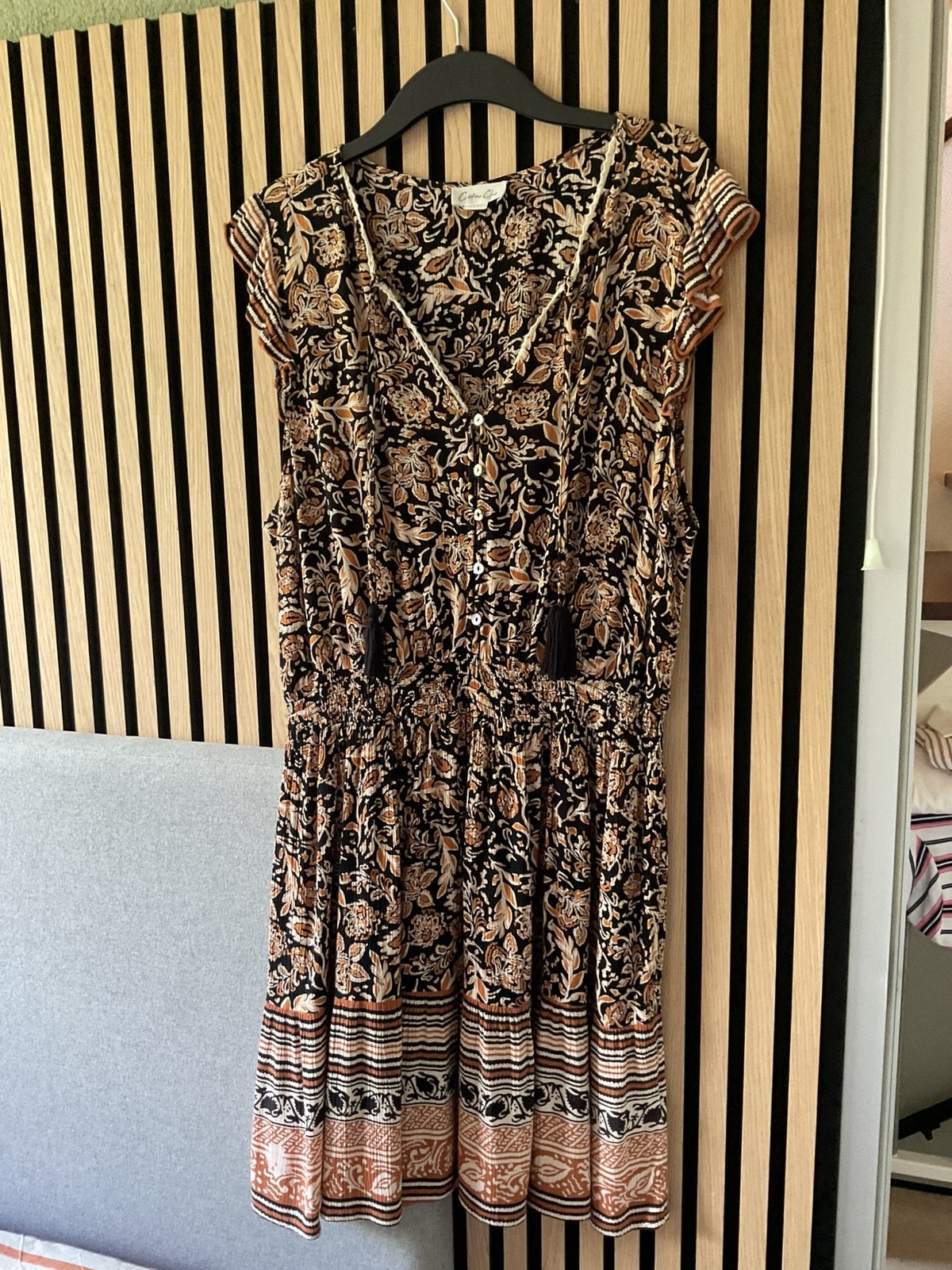 Mooie nieuwe zomerjurk van de Cotton club maat XL, Kleding | Dames, Ophalen of Verzenden, Zo goed als nieuw, Maat 46/48 (XL) of groter