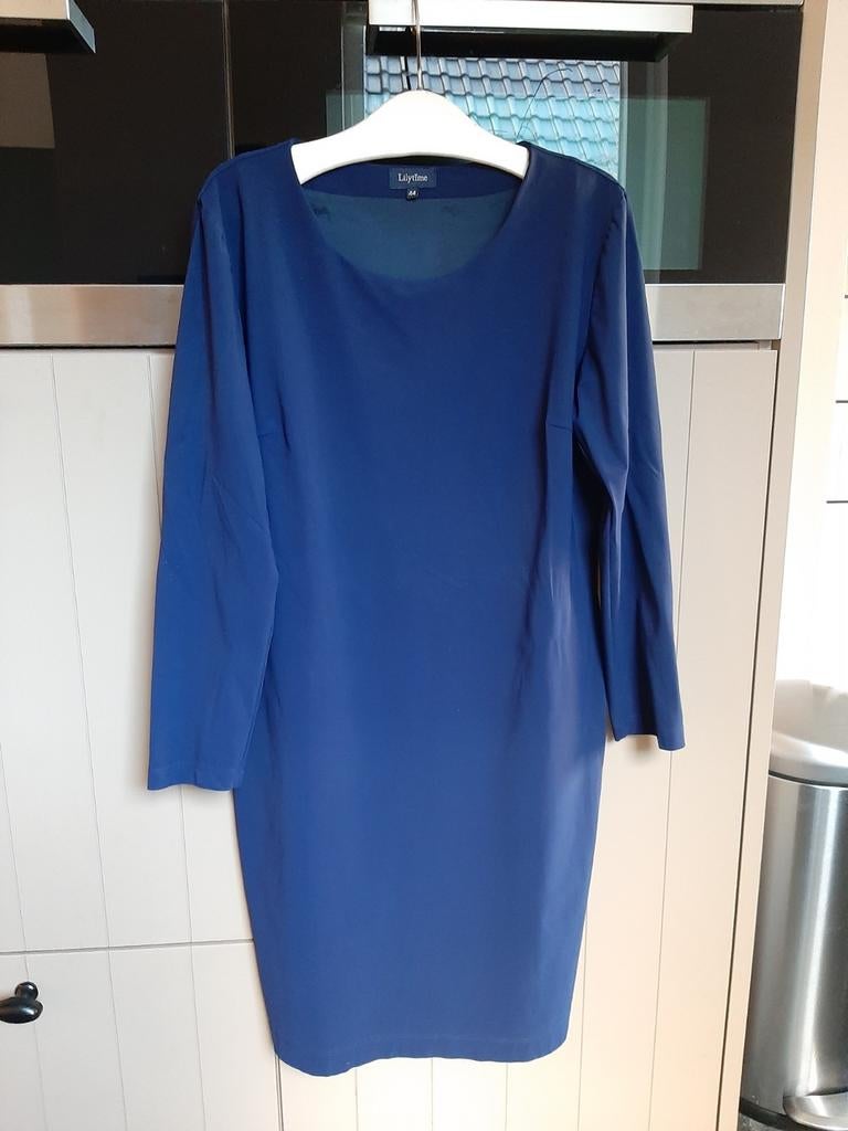 Mooie jurk van Lilytime, maat 44, Blauw, Maat 42/44 (L), Ophalen of Verzenden, Zo goed als nieuw