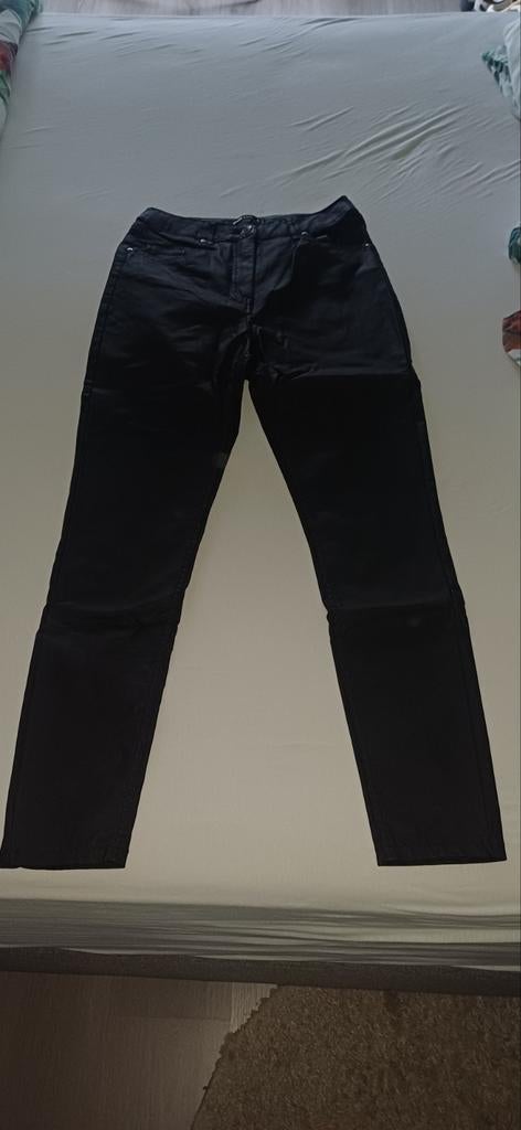 Nieuwe (leren) broek van de New Yorker maat s, Kleding | Dames, New Yorker, Ophalen of Verzenden, Nieuw, Zwart