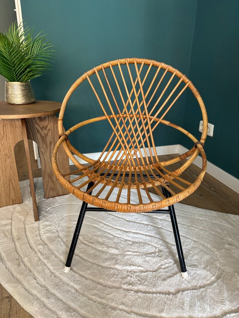 Vintage rotan Kinderstoel, Kinderen en Baby's, Kinderkamer | Tafels en Stoelen, Ophalen, Gebruikt, Stoel(en)