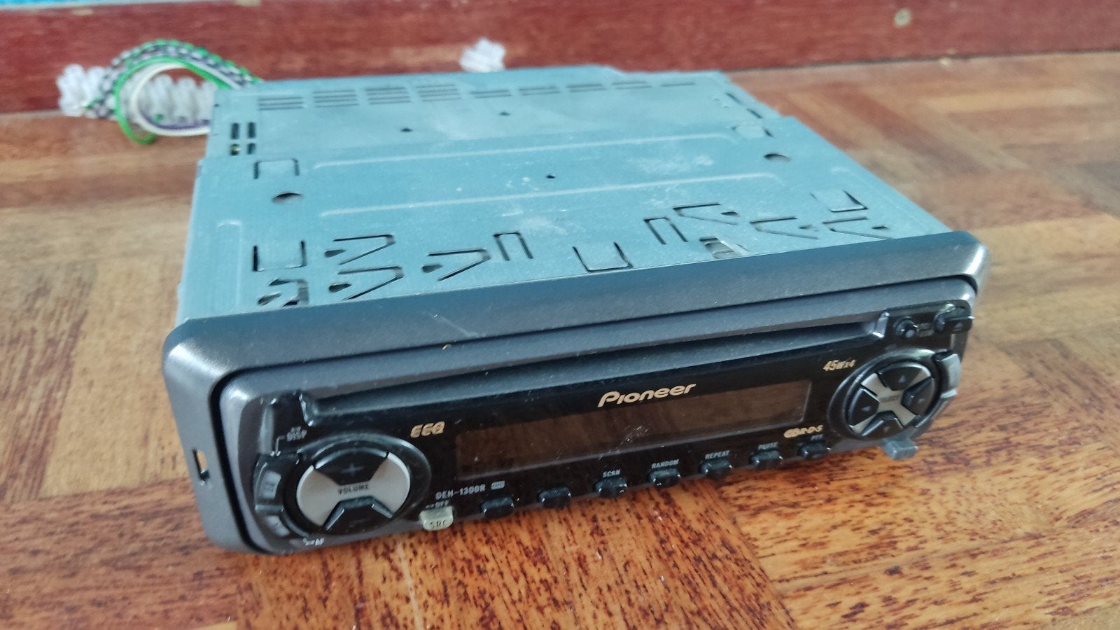 Autoradio pioneer DEH-1300, Ophalen of Verzenden