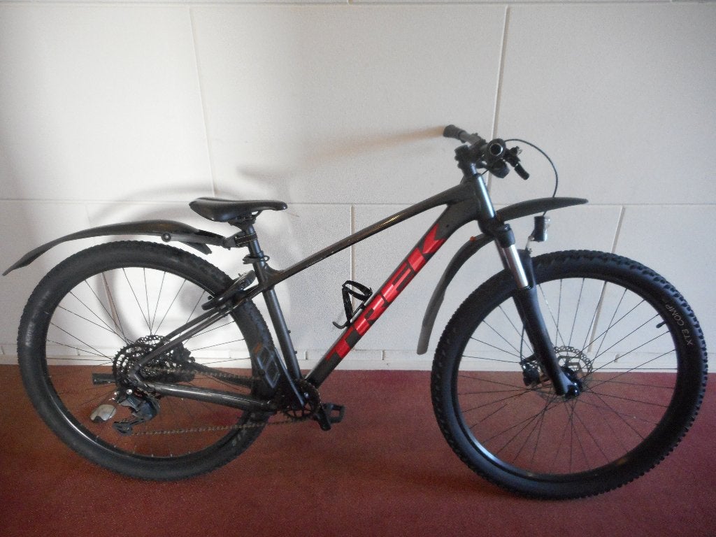 Foto 3 van Trek Marlin 5 Gen3 Maat M 9 Versnellingen