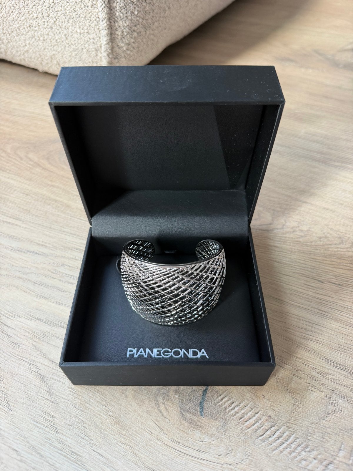 Pianegonda Zilveren Manchet Armband - Zo goed als nieuw, Ophalen of Verzenden, Zo goed als nieuw, Zilver
