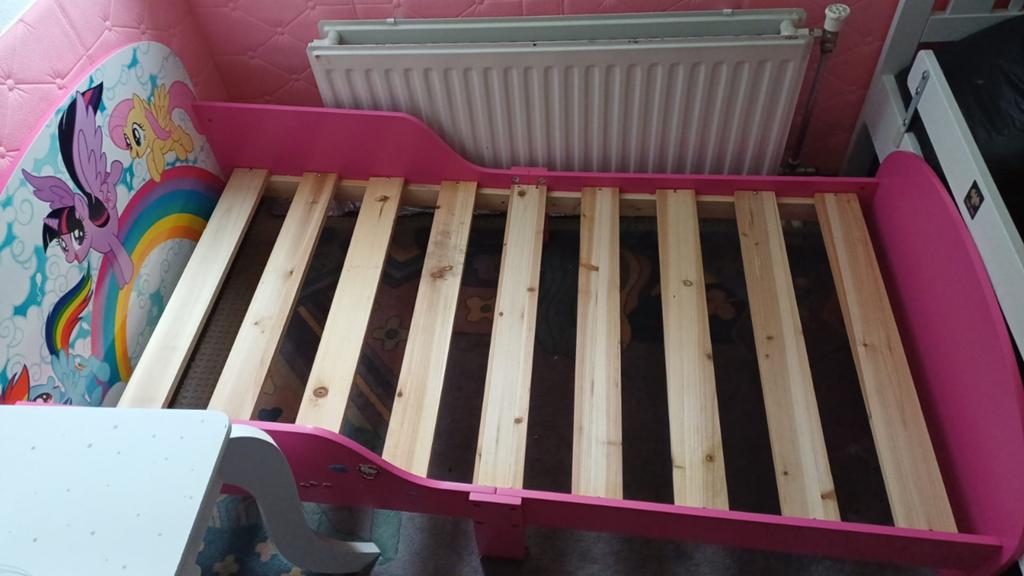 meisjesbed, Ophalen of Verzenden, Zo goed als nieuw, 140 tot 160 cm, Minder dan 70 cm