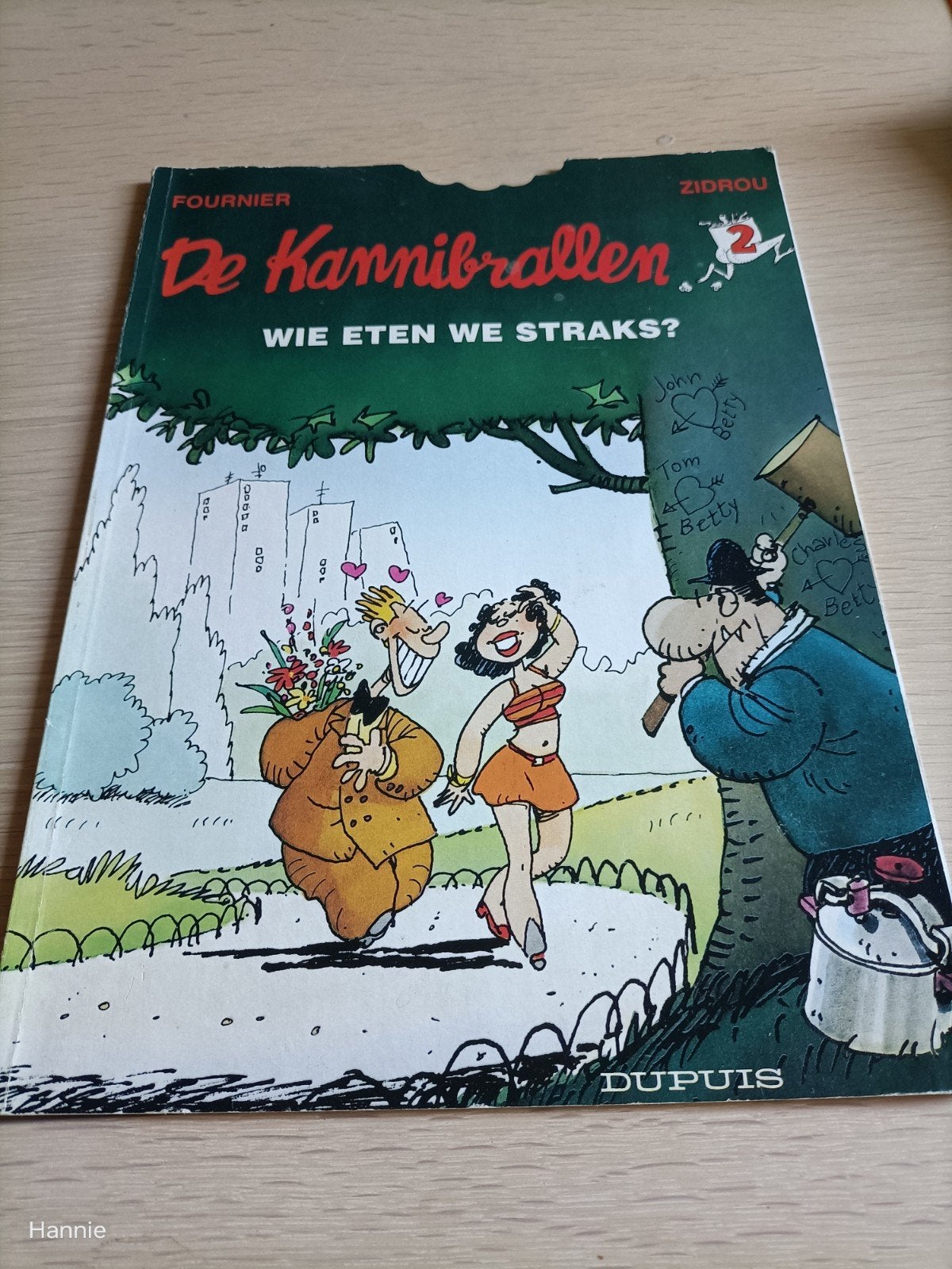 De Kannibrallen: Wie eten we straks? - Stripboek, Eén stripboek, Ophalen of Verzenden, Gelezen
