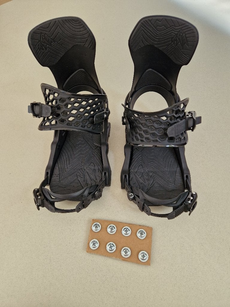 Jones Meteorite snowboard bindings Medium, Sport en Fitness, Snowboarden, Ophalen of Verzenden, Zo goed als nieuw, Bindingen