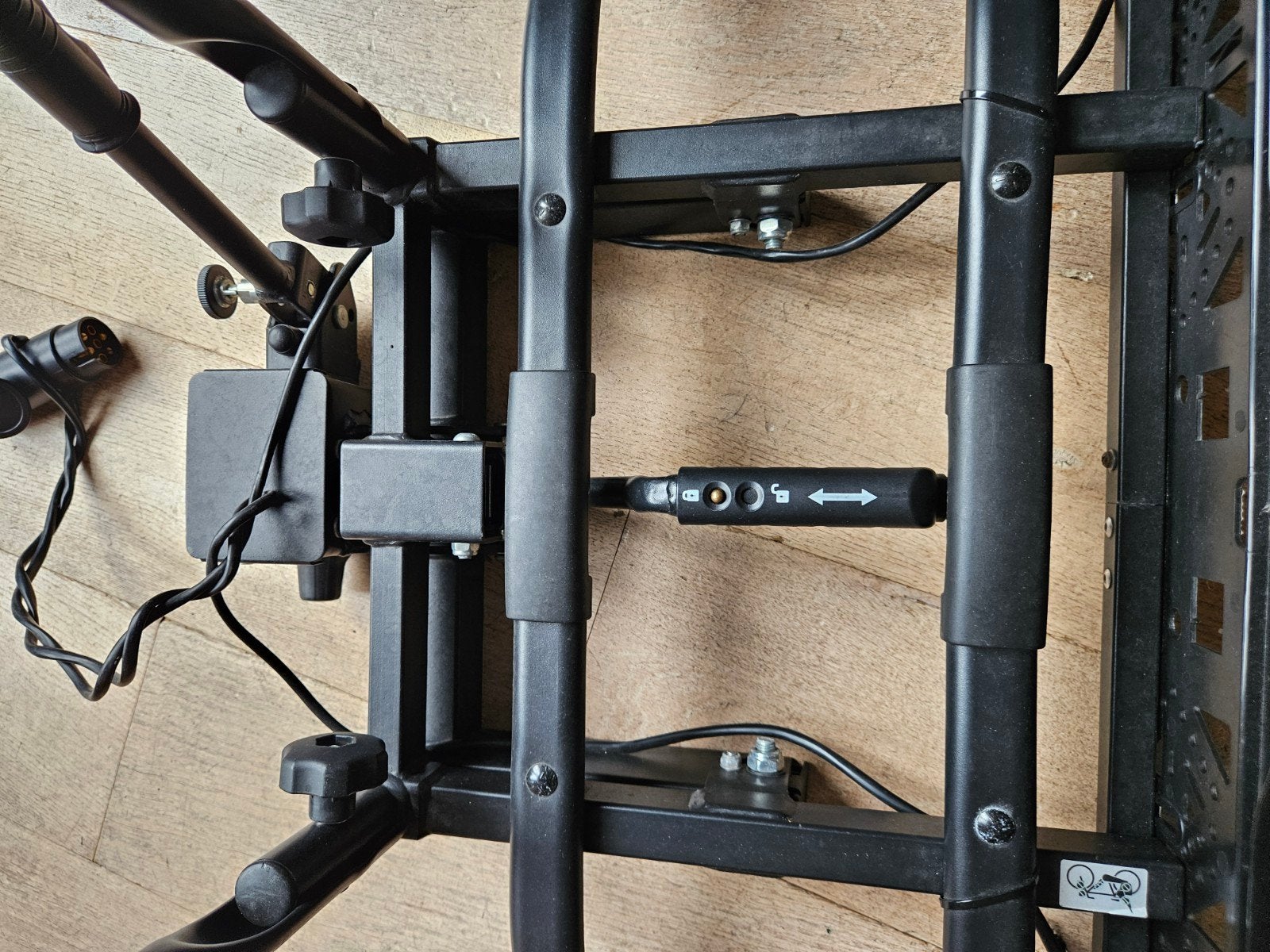 Foto 6 van Car Xtras Fietsendrager voor 2 E-bikes l