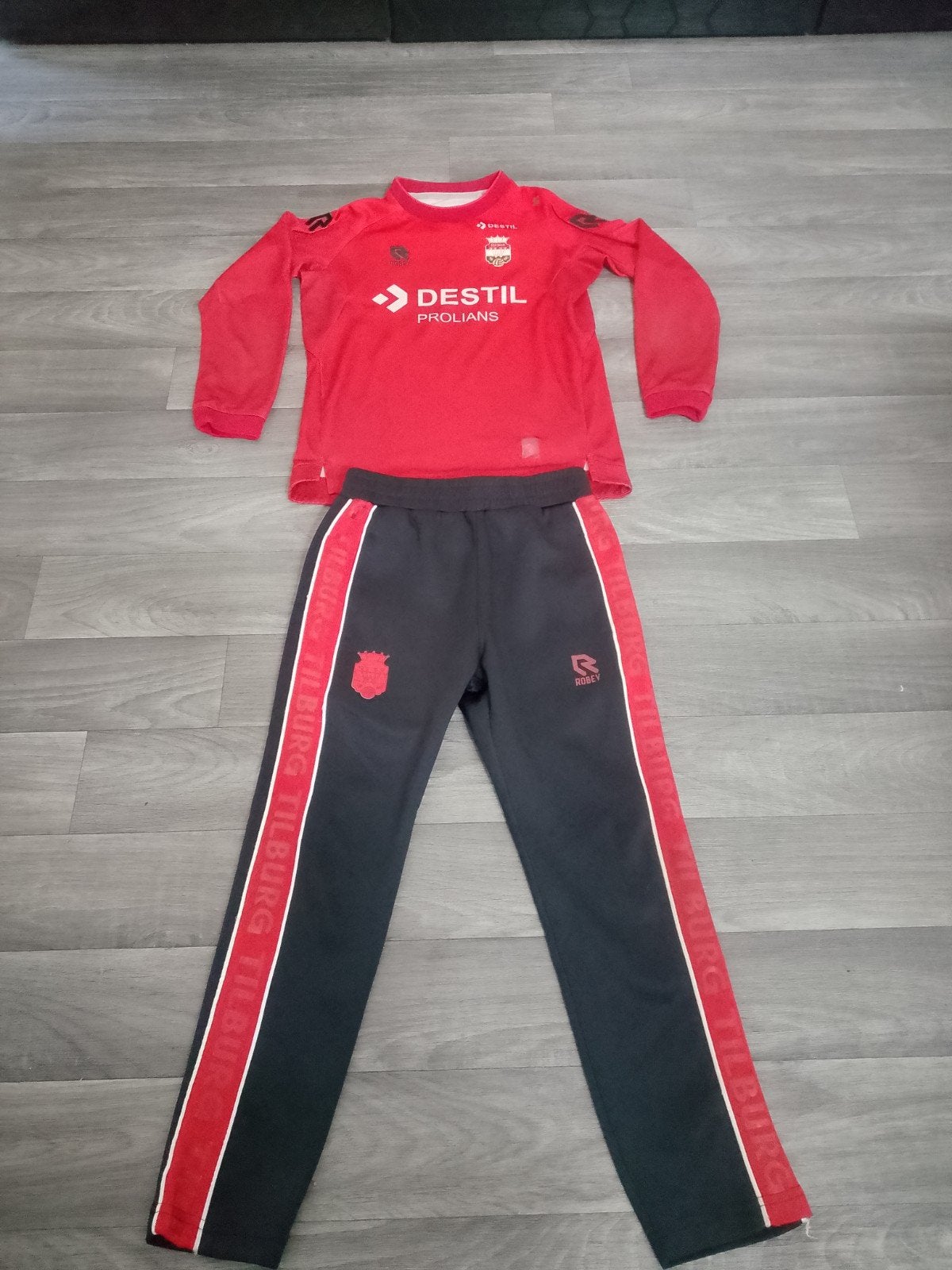 Willem II Tilburg voetbalsetje maat 128 cm, Kinderen en Baby's, Gebruikt, Jongen of Meisje, Ophalen of Verzenden, Setje