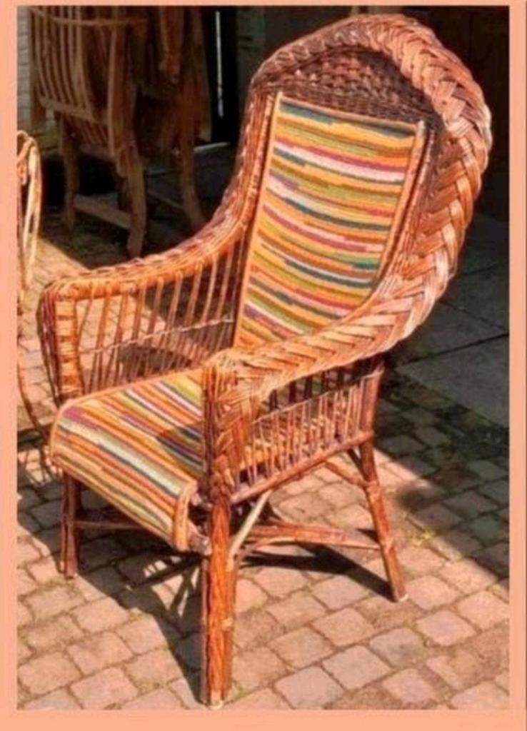 Vintage Rotan Stoel met Vrolijke Kleuren, Antiek en Kunst, Antiek | Meubels | Stoelen en Banken, Ophalen of Verzenden