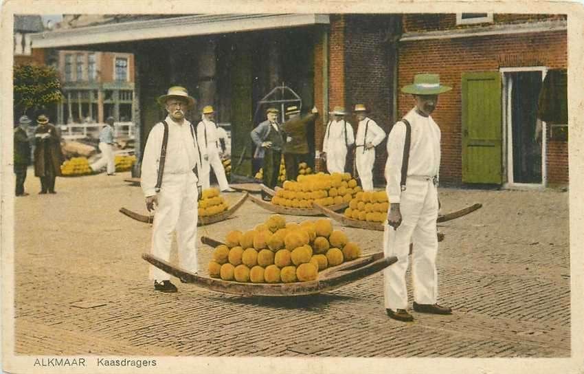 300-344-031 Alkmaar Kaasdragers, Verzenden, Voor 1920, Noord-Holland