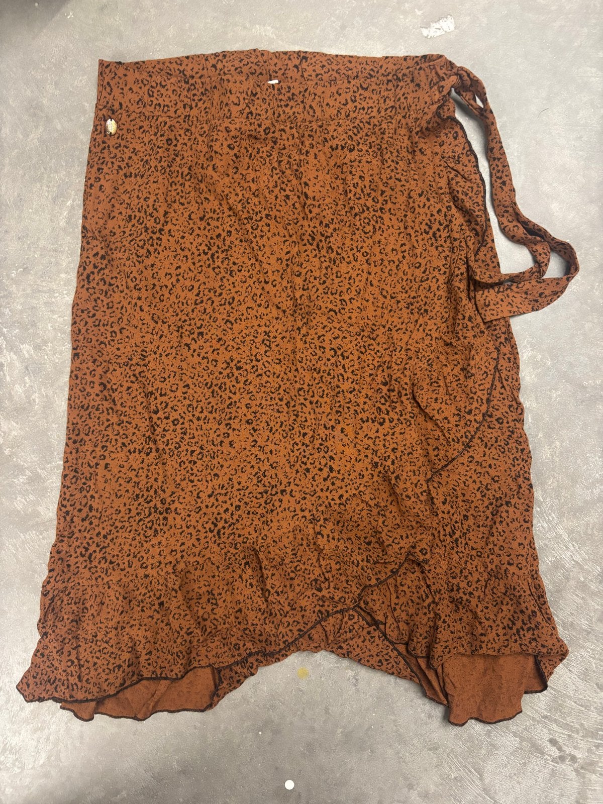 Cotton club wikkelrok met luipaardprint, maat L, Kleding | Dames, Bruin, Maat 42/44 (L), Ophalen of Verzenden, Zo goed als nieuw