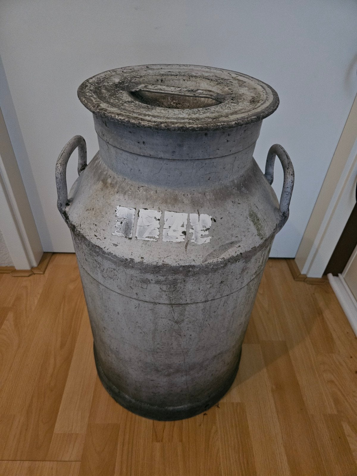 Vintage aluminium melkbus - Decoratieve blikvanger, Ophalen of Verzenden