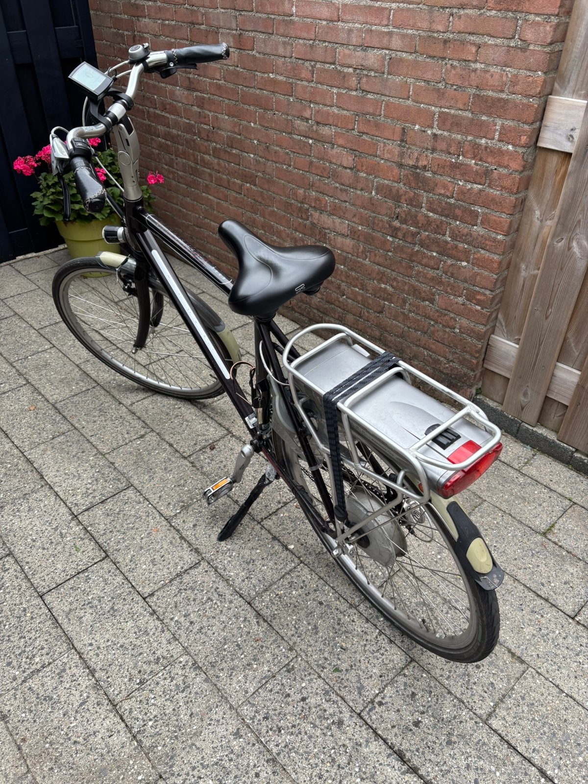 Elektrische herenfiets, Ophalen, Batavus, Zo goed als nieuw, 50 km per accu of meer