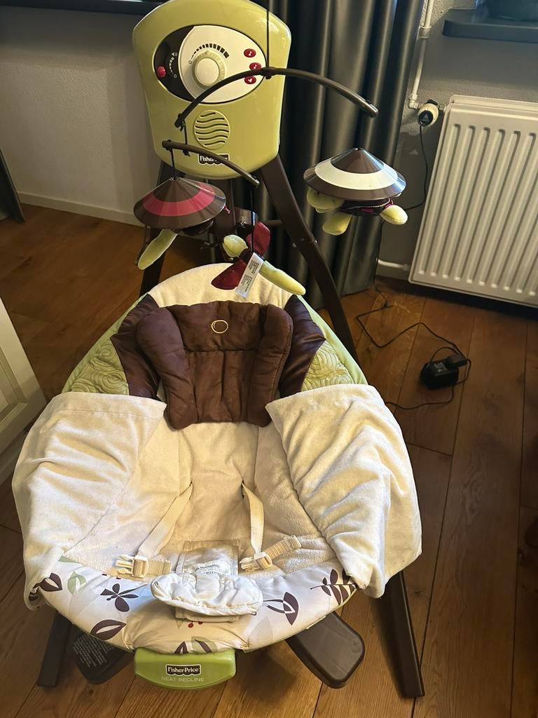 Fisher price schommelstoeltje, Kinderen en Baby's, Wipstoeltjes, Ophalen of Verzenden, Zo goed als nieuw, Fisher-Price