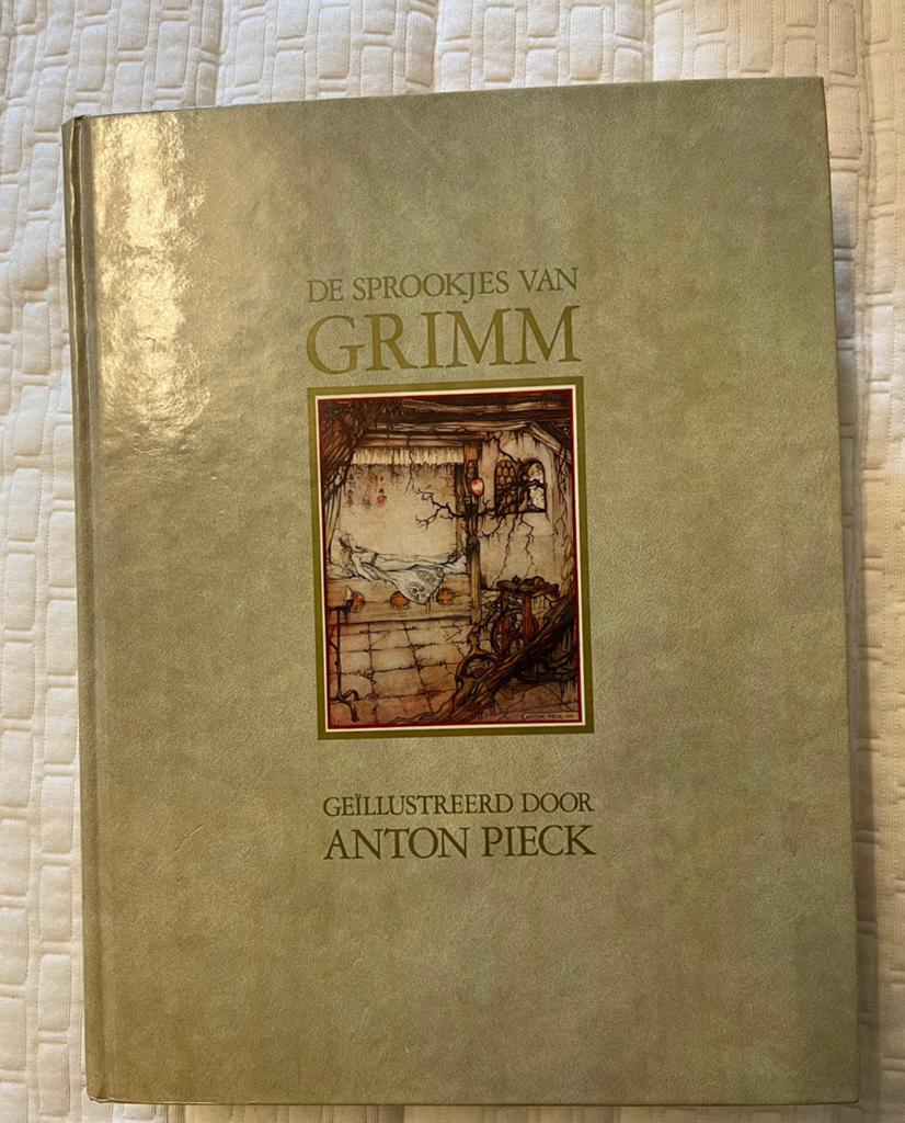 De sprookjes van Grimm en Hans Andersen, Ophalen, Zo goed als nieuw