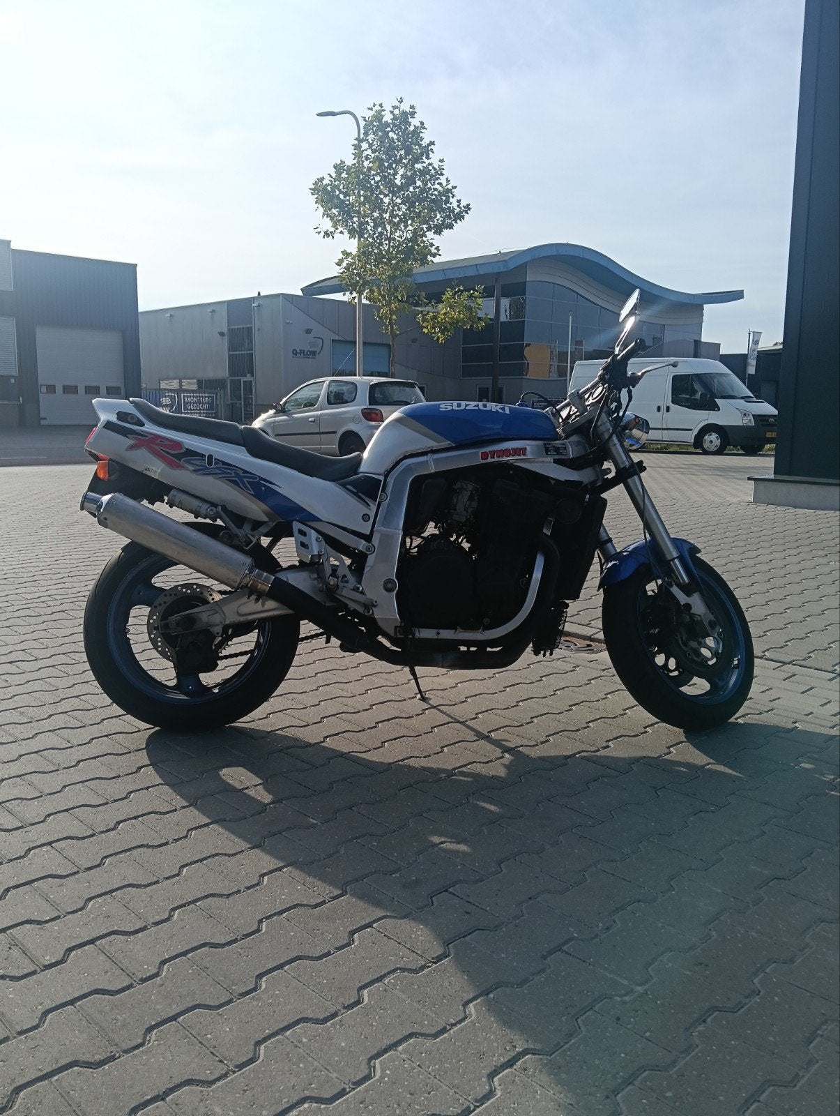 suzuki GSX-R 1100 naked, Occasion, 4 cilinders, Motorrijbewijs A, Bedrijf
