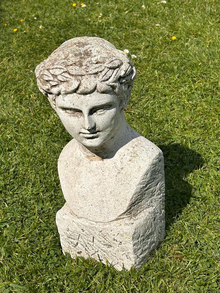 Stenen tuinbeeld, Caesar met lauwerkrans., Ophalen, Gebruikt, Steen