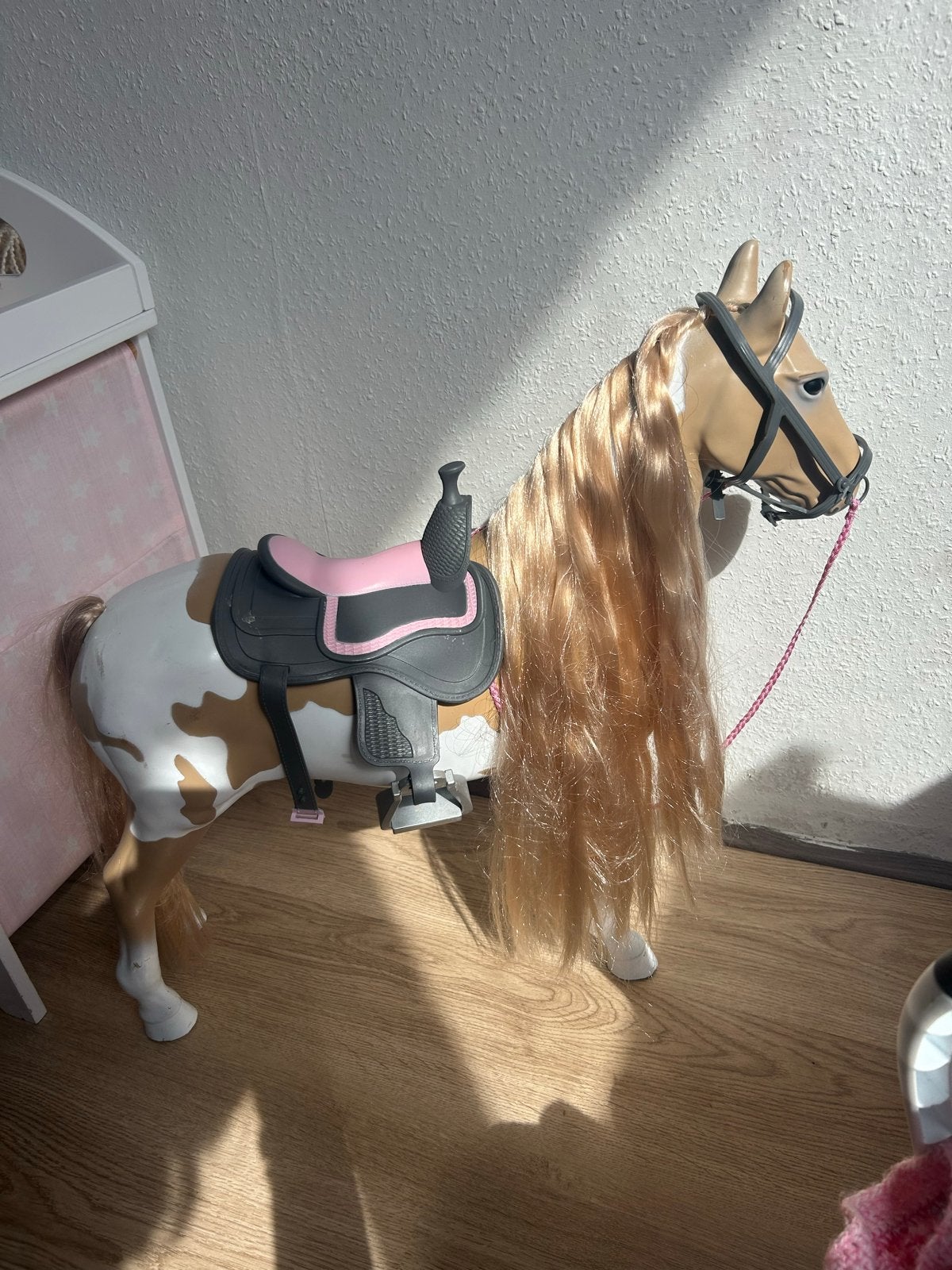 Paard met zadel en hoofdstel - our generation, Ophalen, Zo goed als nieuw, Jongen of Meisje