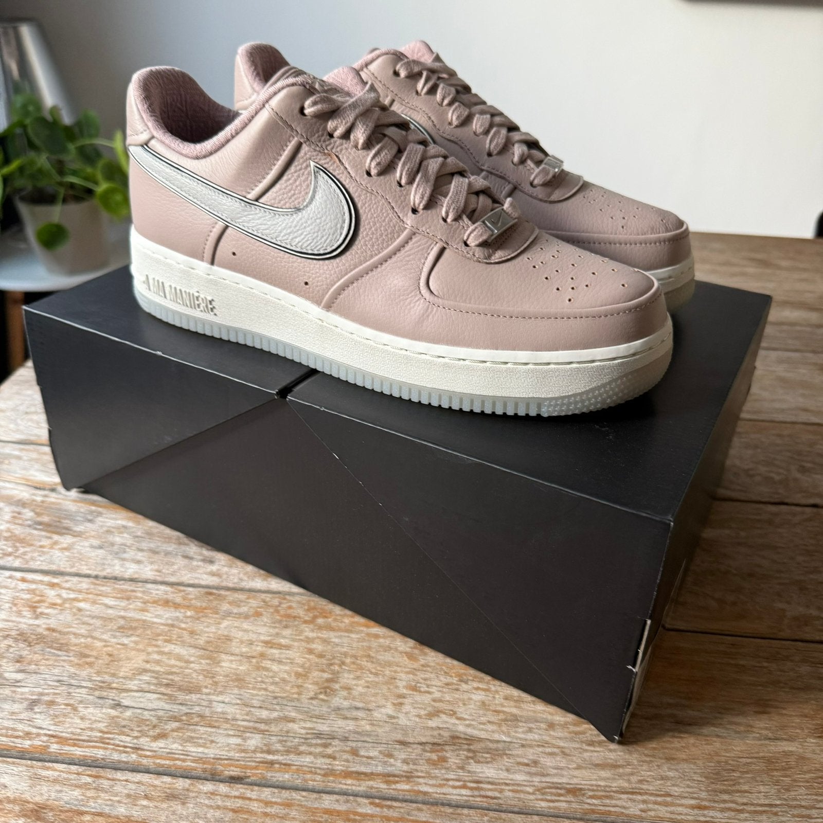 Nike AF1 Air Force 1 ‘07 A Ma Maniere W.Y.W.S. Maat 43, Overige kleuren, Nieuw, Ophalen of Verzenden, Sneakers of Gympen