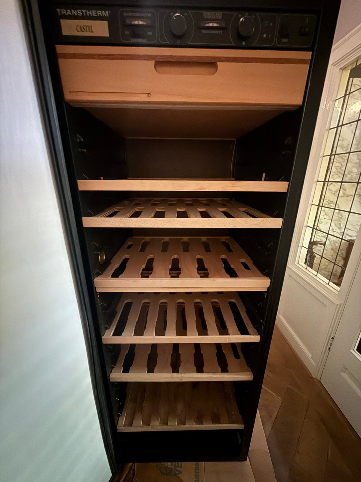 Wijn klimaatkast transterm, Witgoed en Apparatuur, 150 tot 200 liter, 60 cm of meer, Energieklasse A of zuiniger, Zonder vriesvak
