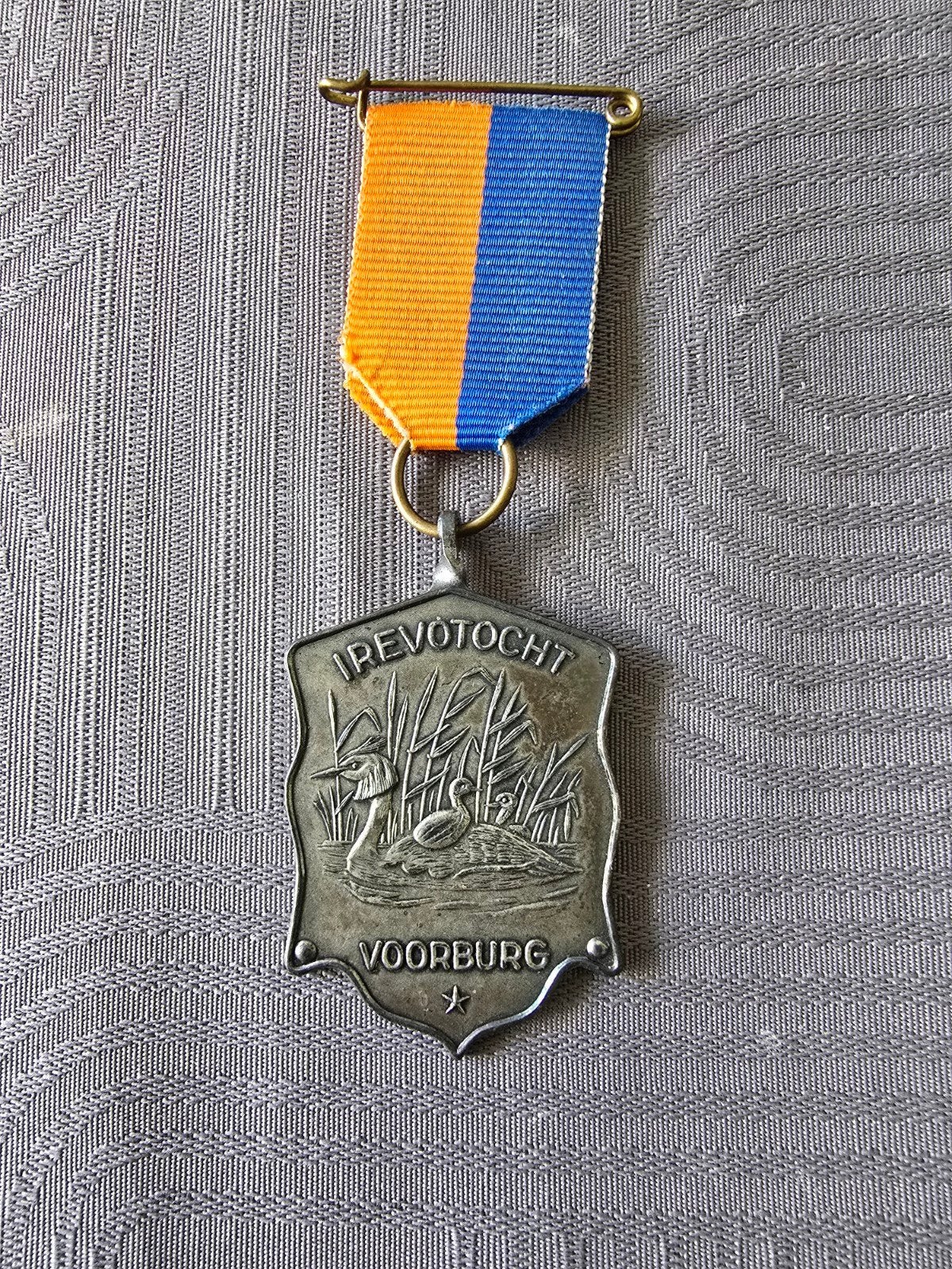 Irevotocht voorburg medaille, Ophalen, Overige materialen