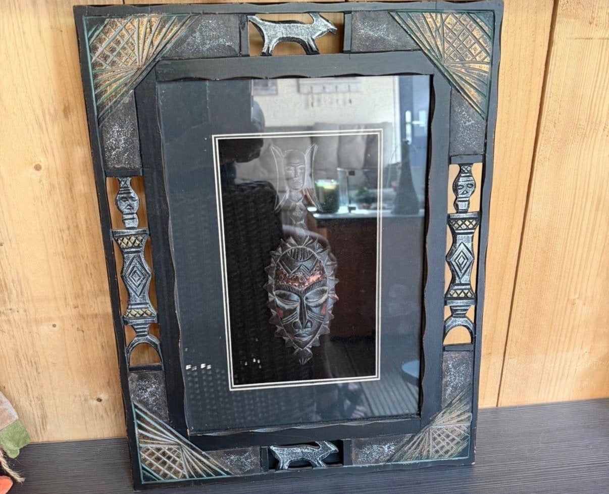 Afrikaans houtsnijwerk in lijst - Wanddecoratie, Bruin, Afrika, Houtsnijwerk, Gesneden