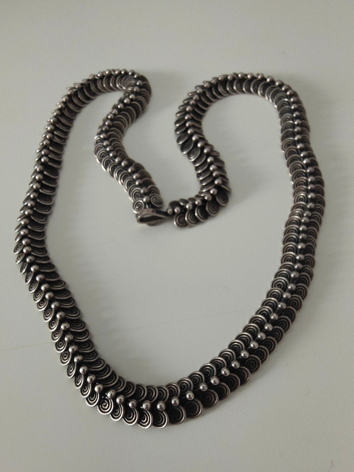 Zilveren ketting met spiraalmotief, Ophalen of Verzenden, Zilver