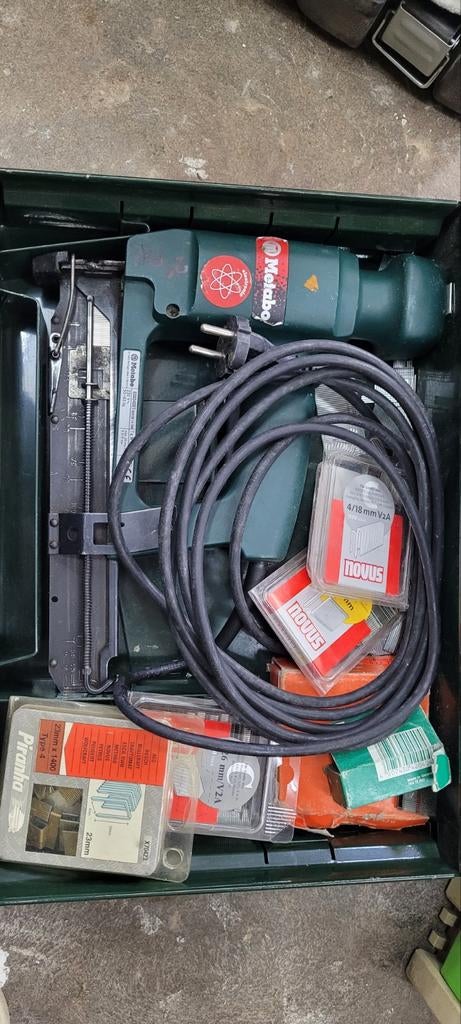 Metabo Nietmachine met toebehoren, Ophalen, Gebruikt