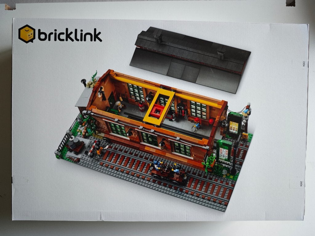 910033 Lego Old Train Engine Shed / Oude treinloods, Lego, Nieuw, Ophalen of Verzenden, Complete set