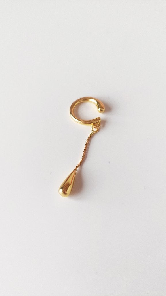 goudkleurige cuff oorbel, wrap conch oorbel, met druppel, Overige materialen, Hangers, Verzenden, Zo goed als nieuw