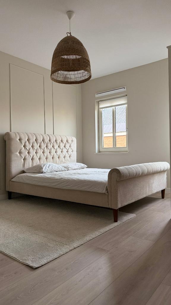 Bed 160 x 200 | MADE . com, Ophalen, Gebruikt, Beige, Tweepersoons