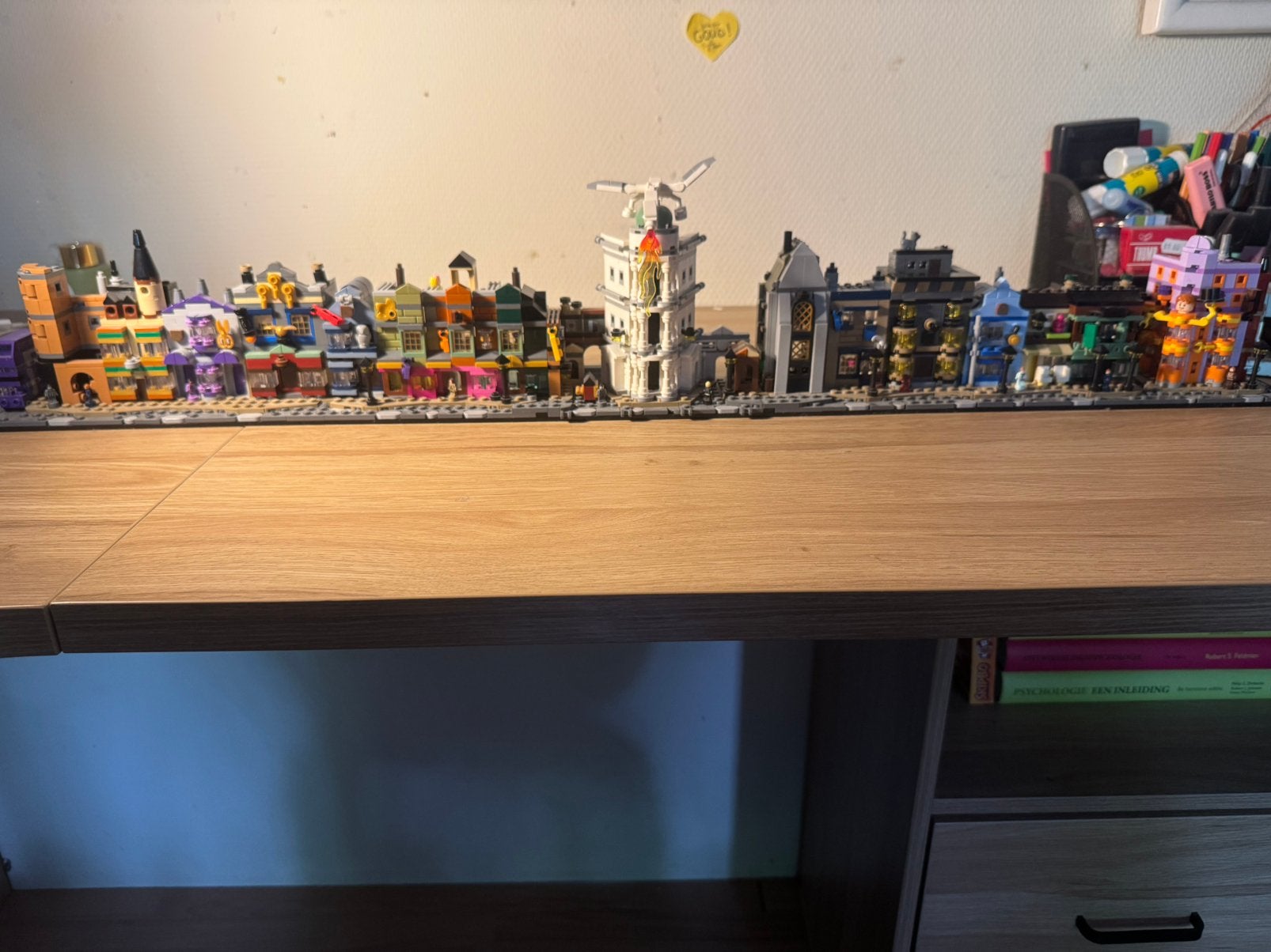 LEGO Harry Potter tovenaarswinkels, Ophalen of Verzenden, Zo goed als nieuw, 1:50 of kleiner