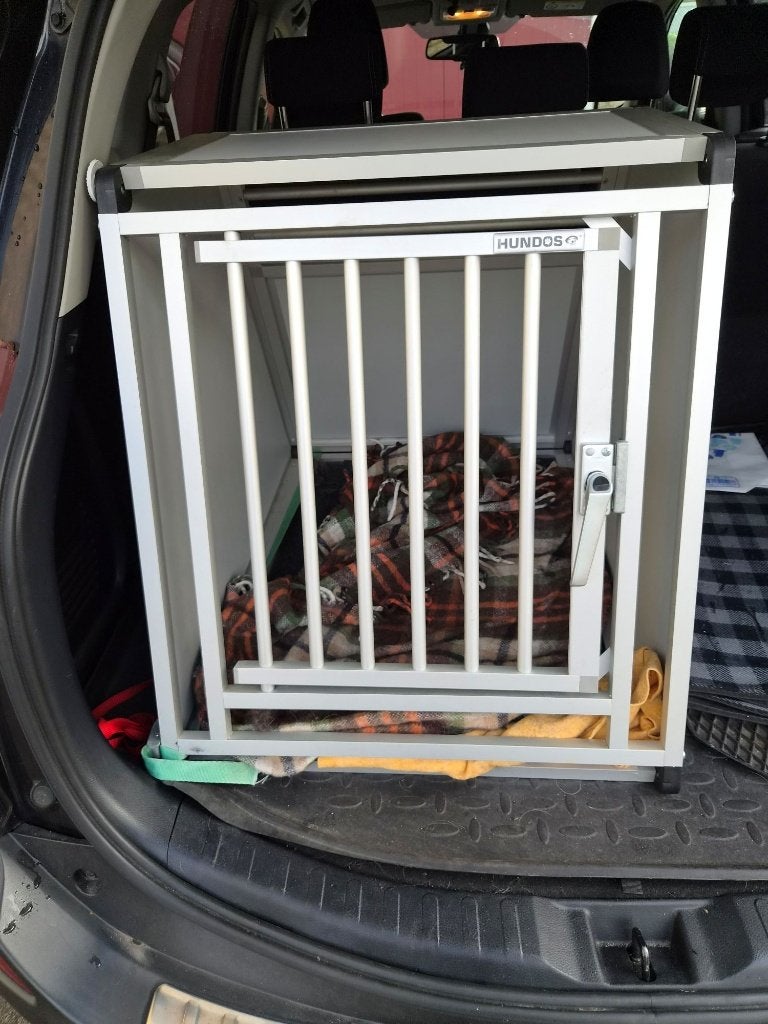 Hundos autobench type Kay M, Dieren en Toebehoren, Ophalen, Zo goed als nieuw
