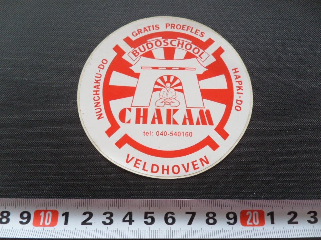 sticker veldhoven budoschool CHAKAM hapki-do nunchaku-do, Ophalen, Zo goed als nieuw