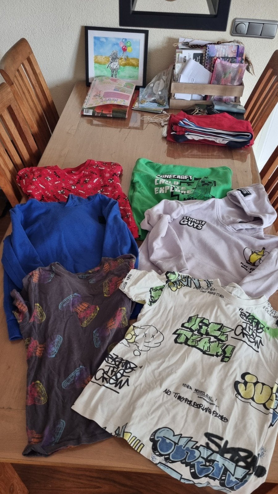 Jongenskleding pakket: hoodies en T-shirts maat 134, Ophalen of Verzenden, Gebruikt, Diverse, Jongen