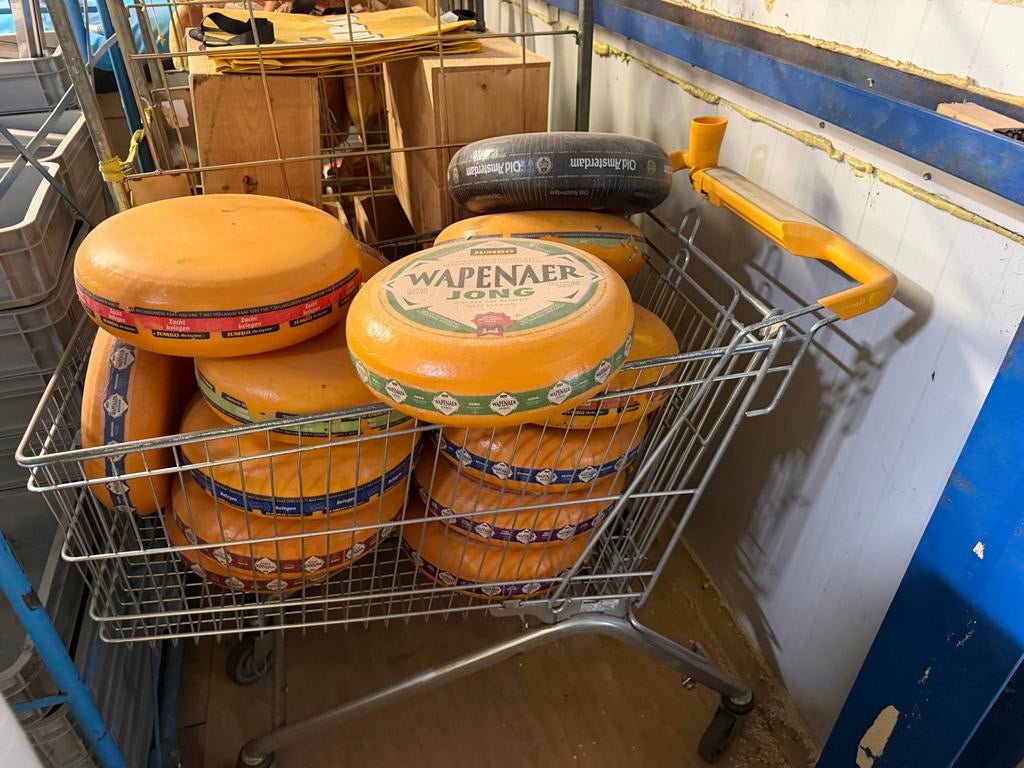 Decoratie kazen, Ophalen