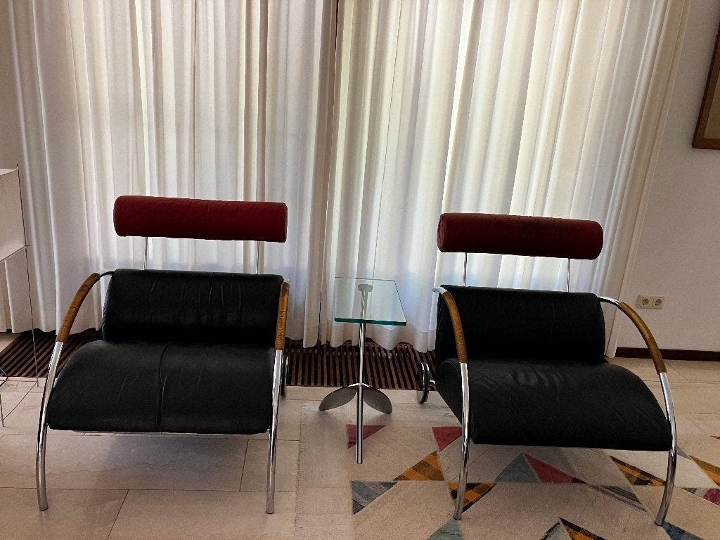 COR Zyklus set 1984 — bank + 2 fauteuils zwart-rood, Gebruikt, Vintage design jaren 80, Ophalen of Verzenden, 50 tot 75 cm