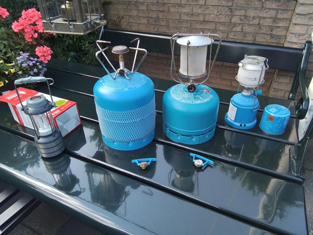 Campinggasflessen met brander., Tuin en Terras, Ophalen
