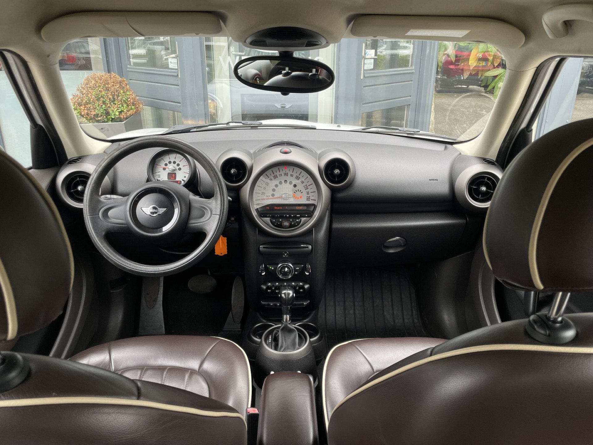 MINI Countryman 2.0 Cooper D Aut. | Leder | 17 inch | Nieuwe, Auto's, Parkeersensor, Wit, Leder, Diesel