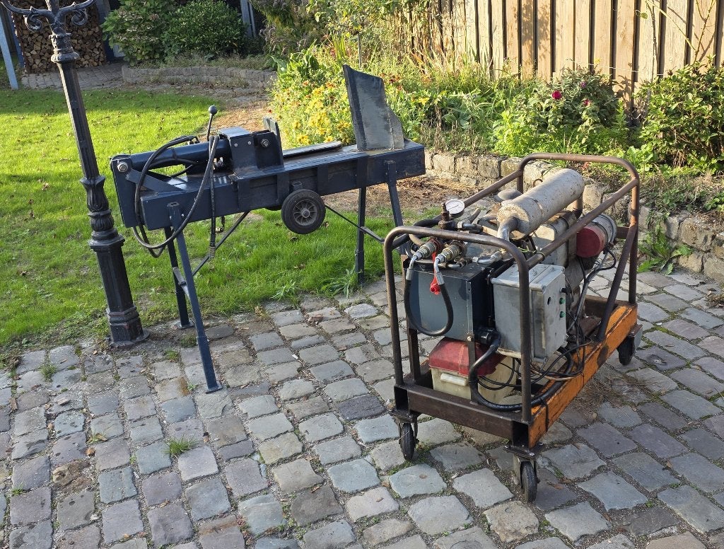 Houtklover met Olie Agregaat (Diesel), Ophalen, Benzine, Gebruikt, Eigenbouw