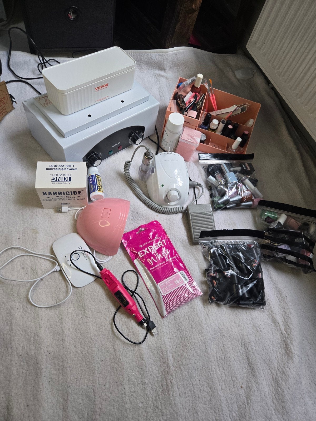 Complete nagelstudio set met lampen en lakken, Ophalen, Zo goed als nieuw, Gehele gezicht