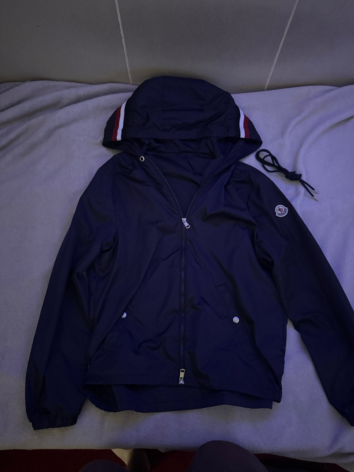 Moncler Windjack windbreaker donkerblauw, Kleding | Heren, Ophalen of Verzenden, Nieuw, Maat 48/50 (M), Blauw